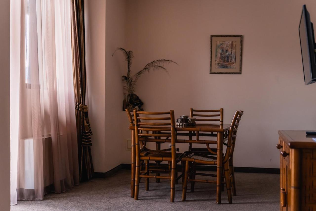 Hotel Orbel Добриниште Экстерьер фото